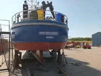 Кораб за проучване за продажба