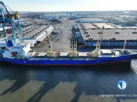 Хладилен кораб за продажба