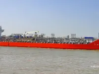 Танкер за нефт/химикали за продажба