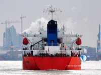 Танкер за нефт/химикали за продажба