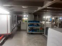 Контейнеровоз за продажба