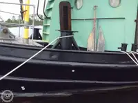 Буксир за продажба