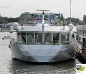Круизен кораб за продажба