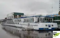 Круизен кораб за продажба