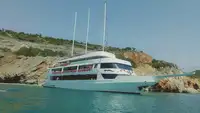 Пътнически кораб за продажба