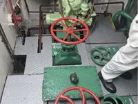 Буксир за продажба