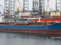Танкер за нефт/химикали за продажба