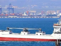 Хладилен кораб за продажба