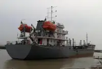 Танкер за нефт/химикали за продажба