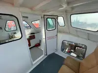 Контейнеровоз за продажба
