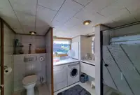 Баржа за продажба