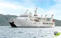 Круизен кораб за продан