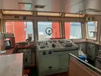 Буксир за продажба