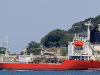 Танкер за нефт/химикали за продажба