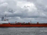 Танкер за нефт/химикали за продажба