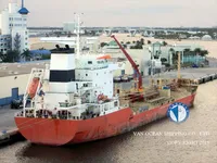 Танкер за нефт/химикали за продажба