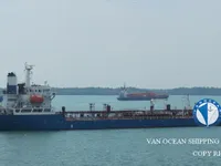 Танкер за нефт/химикали за продажба