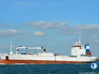 Хладилен кораб за продажба