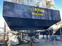 Круизен кораб за продажба