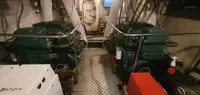 Контейнеровоз за продажба