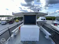 Круизен кораб за продажба