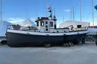 Буксир за продажба
