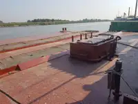 Баржа за продажба