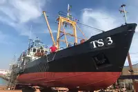 Круизен кораб за продажба