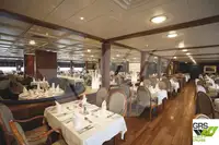 Круизен кораб за продажба