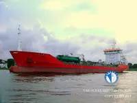 Танкер за нефт/химикали за продажба