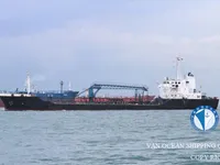 Танкер за нефт/химикали за продажба