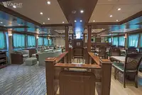 Круизен кораб за продажба