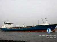Танкер за нефт/химикали за продажба