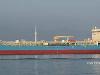 Танкер за нефт/химикали за продажба