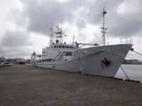 Изследователски кораб за продажба