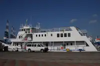 Катамаран за продажба