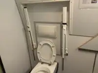 Круизен кораб за продажба