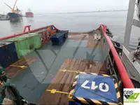Буксир за продажба