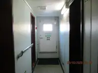 Хладилен кораб за продажба