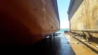Баржа за продажба