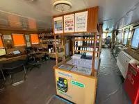 Контейнеровоз за продажба