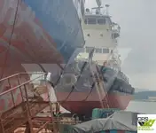 Буксир за продажба