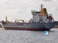 Танкер за нефт/химикали за продажба