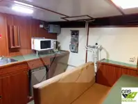 Кораб за проучване за продажба