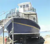 Круизен кораб за продажба