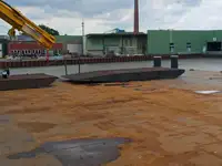 Баржа за продажба