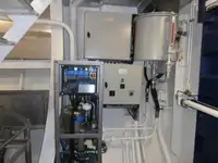 Контейнеровоз за продажба