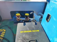Контейнеровоз за продажба