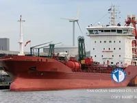 Танкер за нефт/химикали за продажба