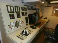 Контейнеровоз за продажба